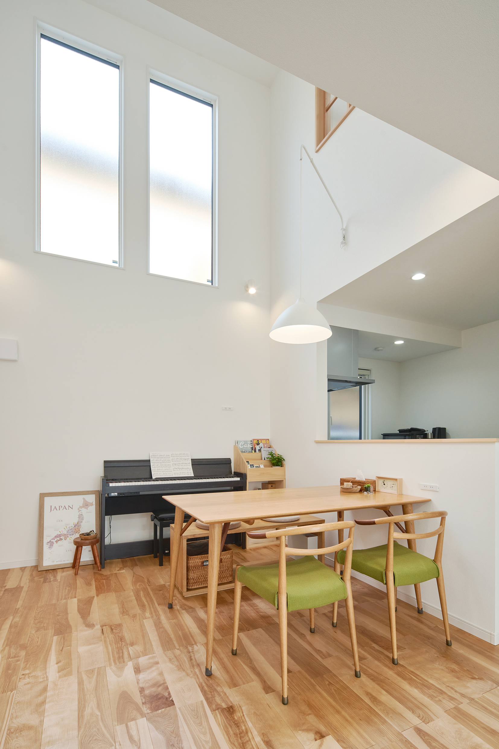 コンパクトでも開放感が叶えられた吹き抜け